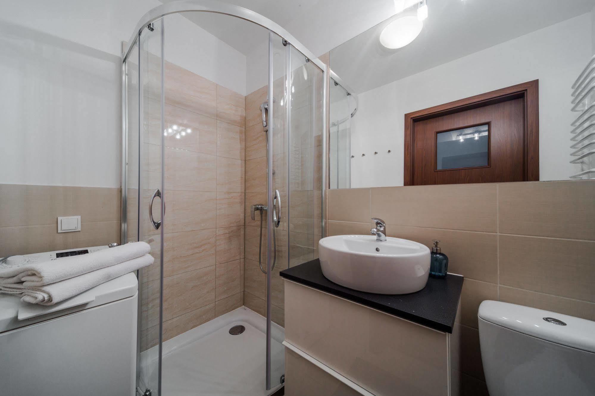 Apartwawel Wroblewskiego คราคูฟ ภายนอก รูปภาพ