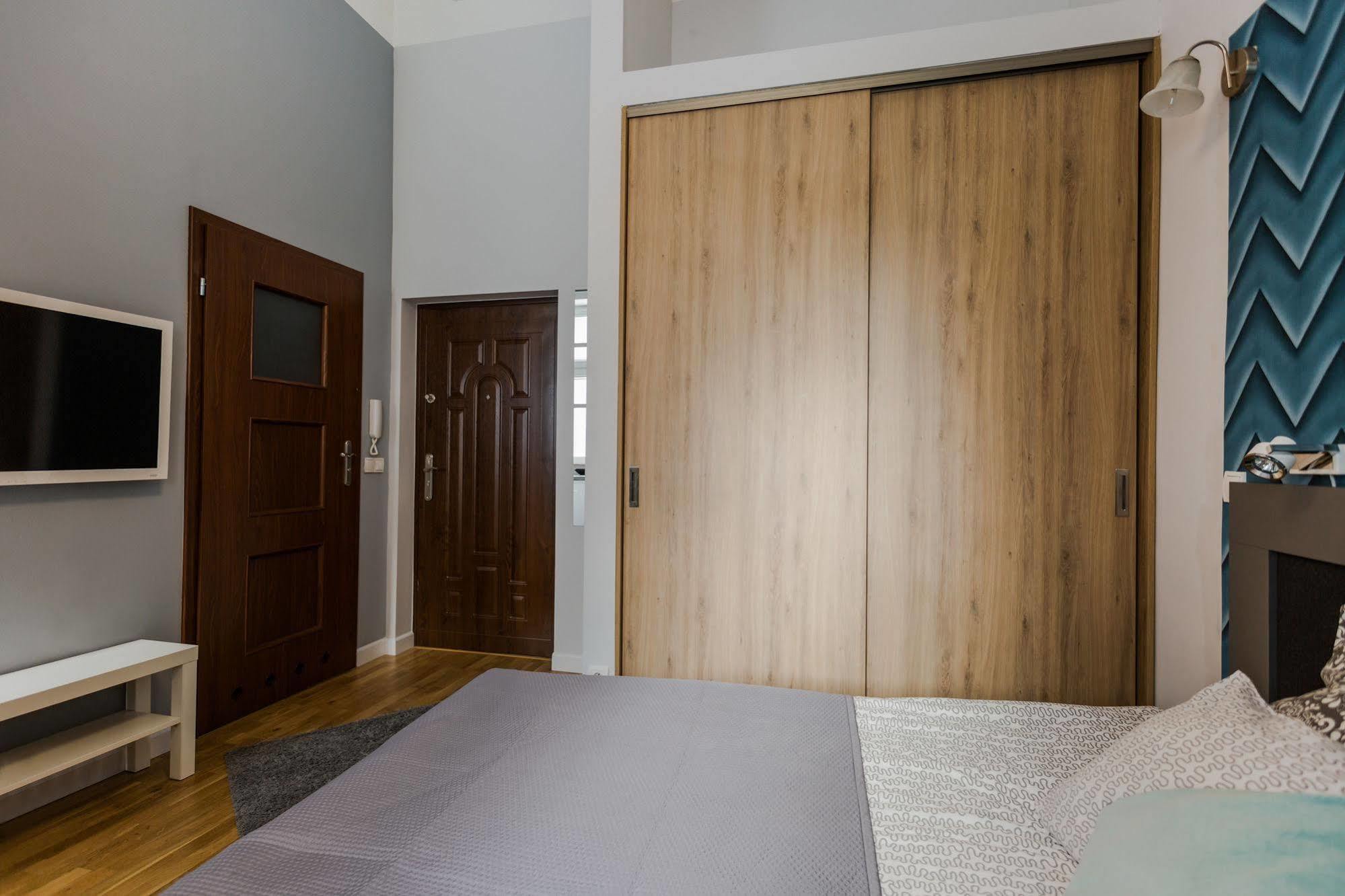 Apartwawel Wroblewskiego คราคูฟ ภายนอก รูปภาพ